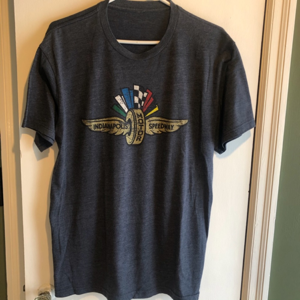 Indianapolis Speedway T-shirt 🎈 2 for $15 🎈